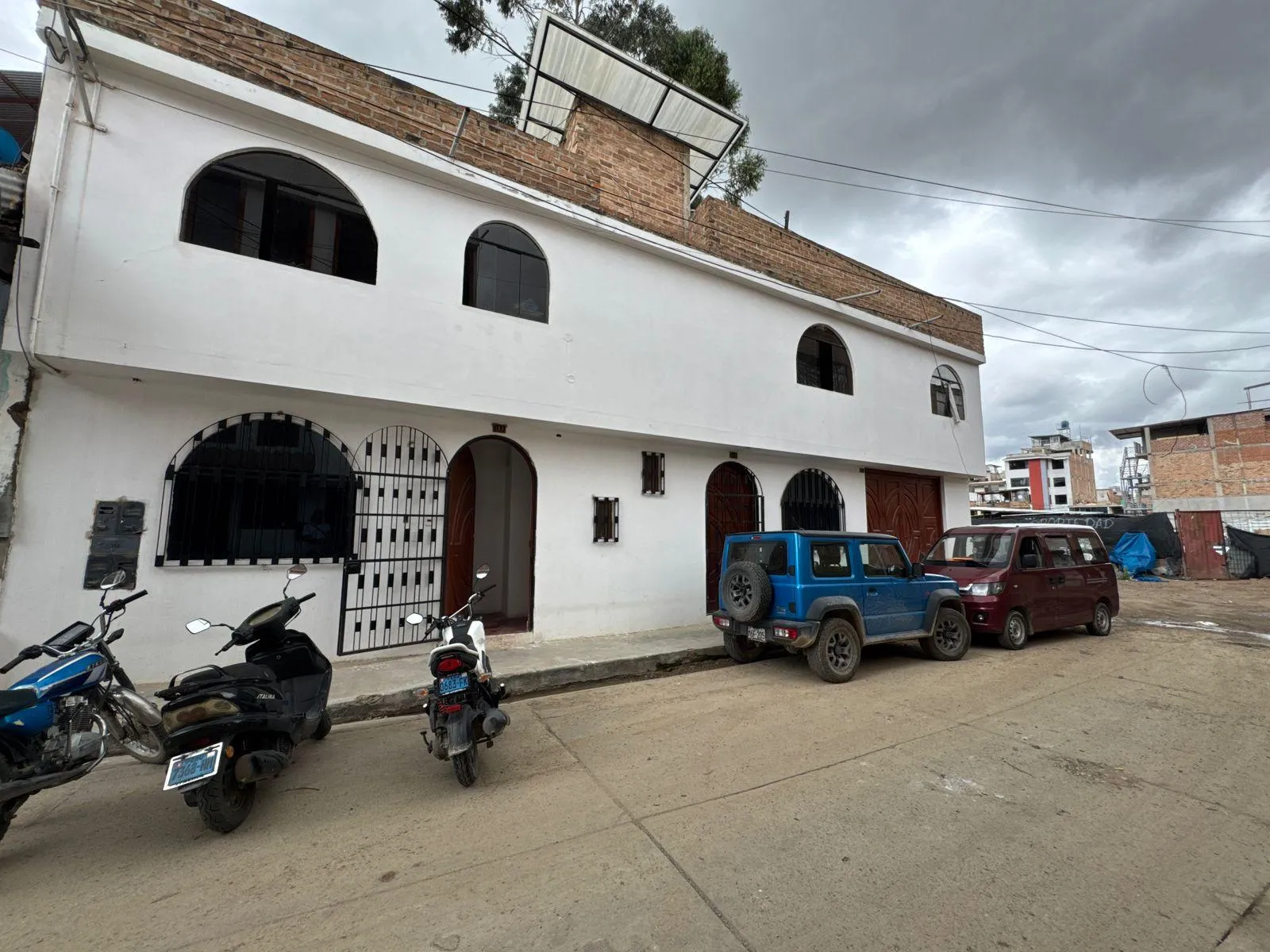 Casa de Inversión en Cajamarca | Ingresos garantizados Casa en venta con flujo de ingresos garantizafos en Cajamarca. Ubicación premium cerca de la UPN y centros comerciales.