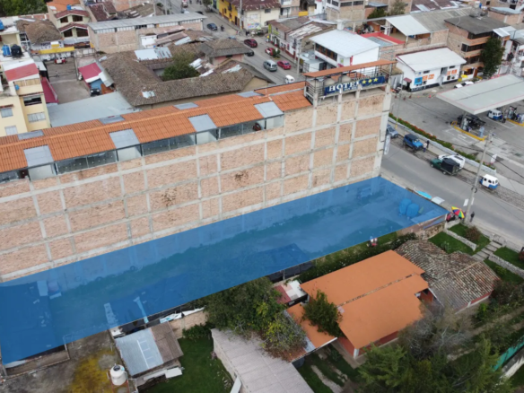 Lote de 1,200 m² en venta en Baños del Inca, Cajamarca. Ubicación estratégica cerca de aguas termales con alto potencial turístico.