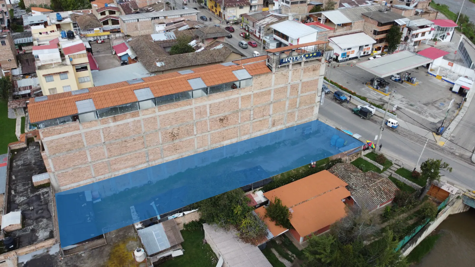 Lote en Baños del Inca, Cajamarca | Inversión con Plusvalia Lote de 1,200 m² en venta en Baños del Inca, Cajamarca. Ubicación estratégica cerca de aguas termales con alto potencial turístico.