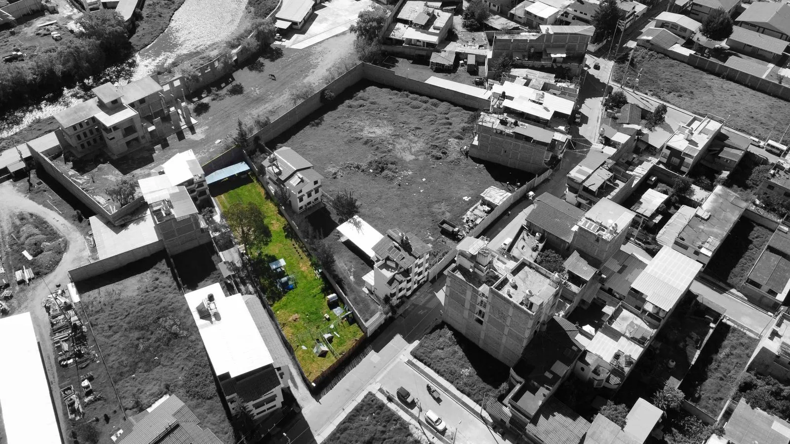 Terreno Urbano en Venta en Baños del Inca, Cajamarca Terreno Urbano en venta en Baños del Inca, Cajamarca. ✅Ubicación estratégica cerca de servicios, ideal para proyecto residencial o comercial.