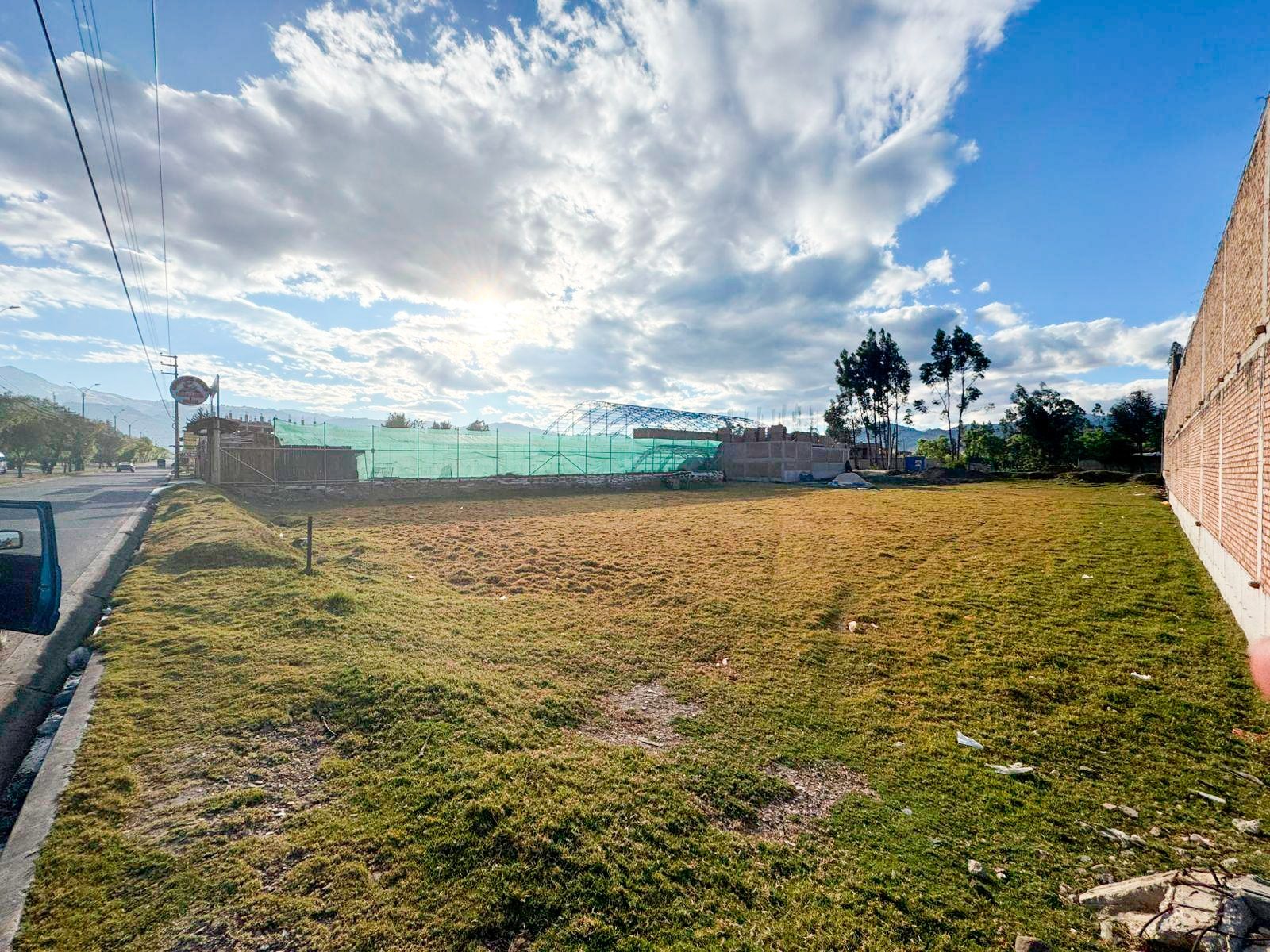 Terreno en Venta en Av. Atahualpa, Cajamarca | 3100 m² ✅ Terreno en venta en Cajamarca perfecto para construir tu casa o negocio. Servicios básicos incluidos ¡Invierte con seguridad!