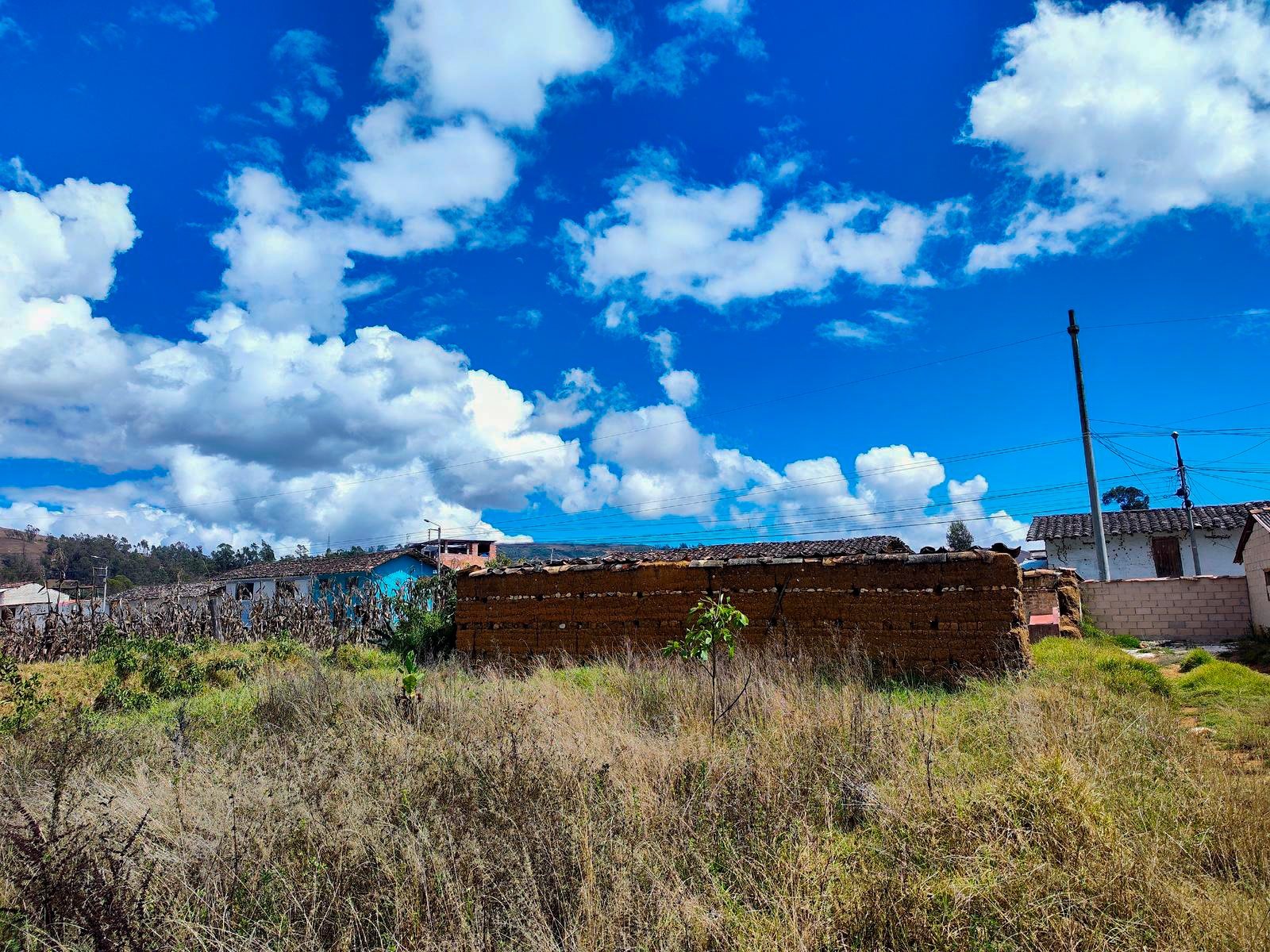 ✅ Terreno en venta en Celendin perfecto para construir tu casa o negocio. Servicios básicos incluidos ¡Invierte con seguridad!