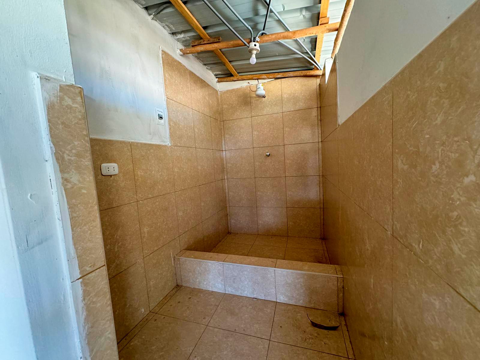 Terreno en venta en Namora, Cajamarca. 134,366 m² con vista panorámica, ideal para ecoturismo, cantera o proyectos industriales. Oportunidad de inversión.