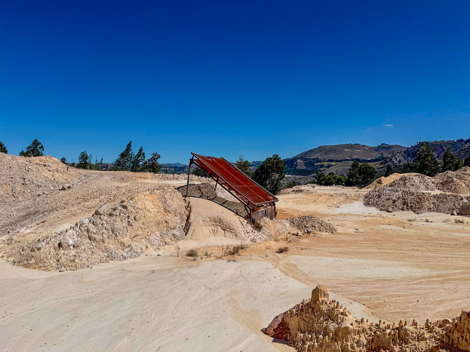 Terreno en venta en Namora, Cajamarca. 134,366 m² con vista panorámica, ideal para ecoturismo, cantera o proyectos industriales. Oportunidad de inversión.