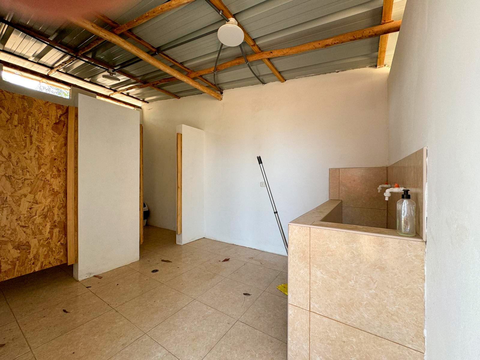 Terreno en venta en Namora, Cajamarca. 134,366 m² con vista panorámica, ideal para ecoturismo, cantera o proyectos industriales. Oportunidad de inversión.