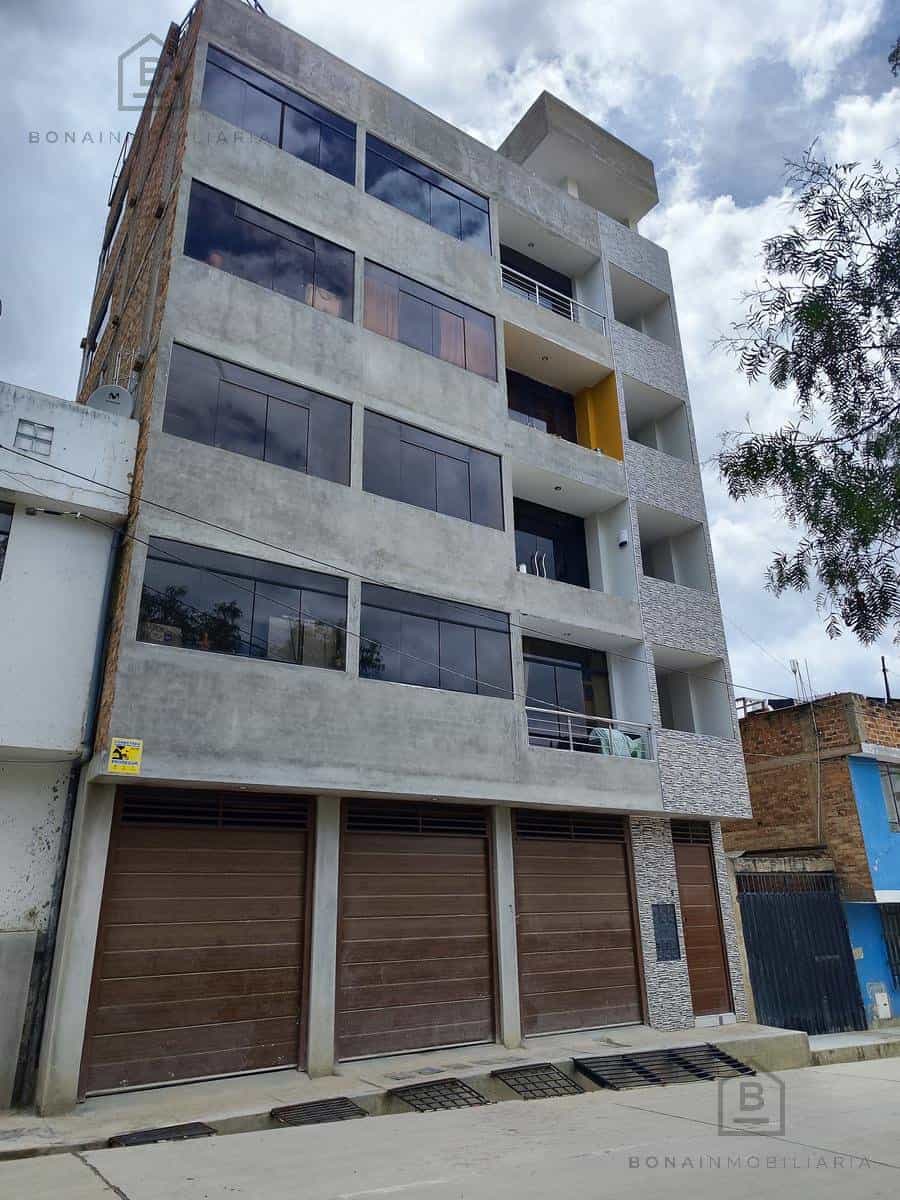 Departamento — Cajamarca | Cajamarca | Cajamarca [BAP4949854]