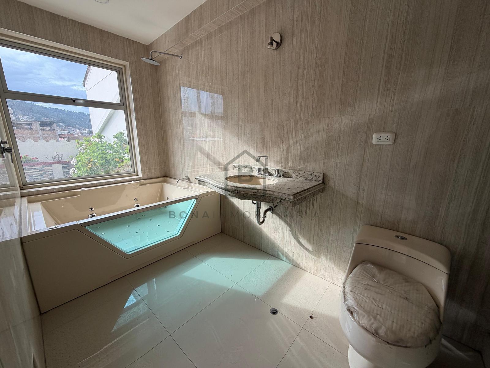 Hotel — Peru | Cajamarca | Cajamarca [BHL8030179]