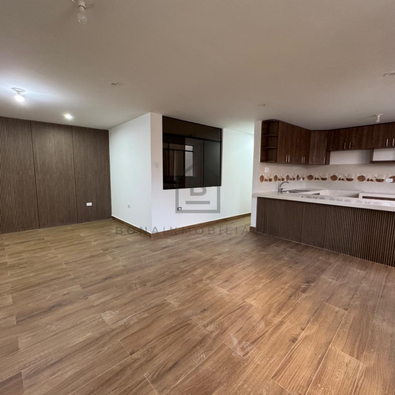 Departamento — Cajamarca | Cajamarca | Cajamarca [BAP12422665]