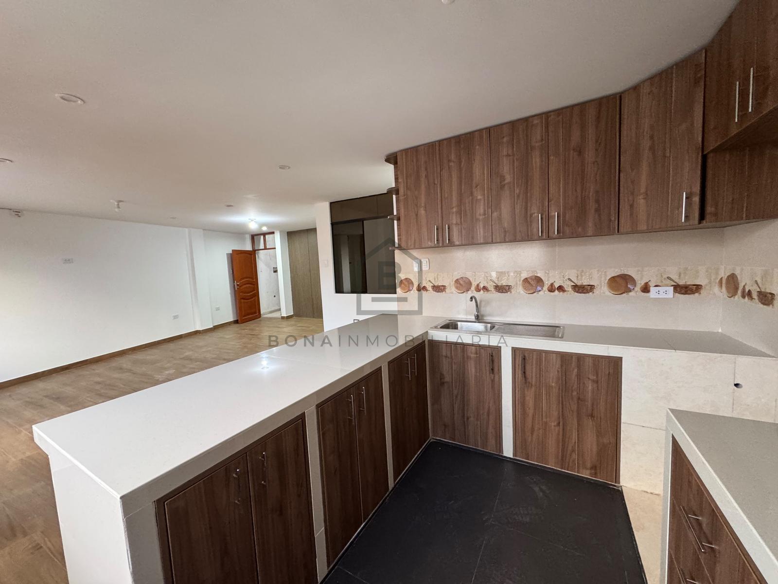 Departamento — Cajamarca | Cajamarca | Cajamarca [BAP12422665]