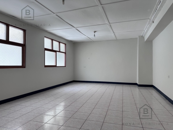 Edificio Comercial — Cajamarca | Cajamarca | Cajamarca [BCO5655156]